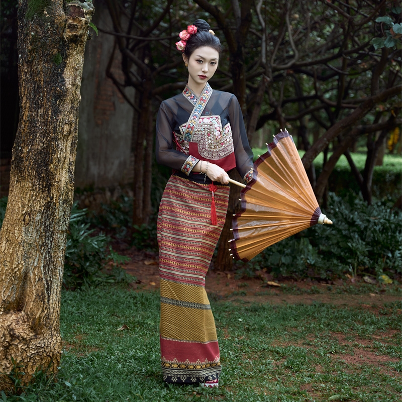 沙芭利 西双版纳传统傣族服装 黑色旅游拍照款式 东南亚风格服饰