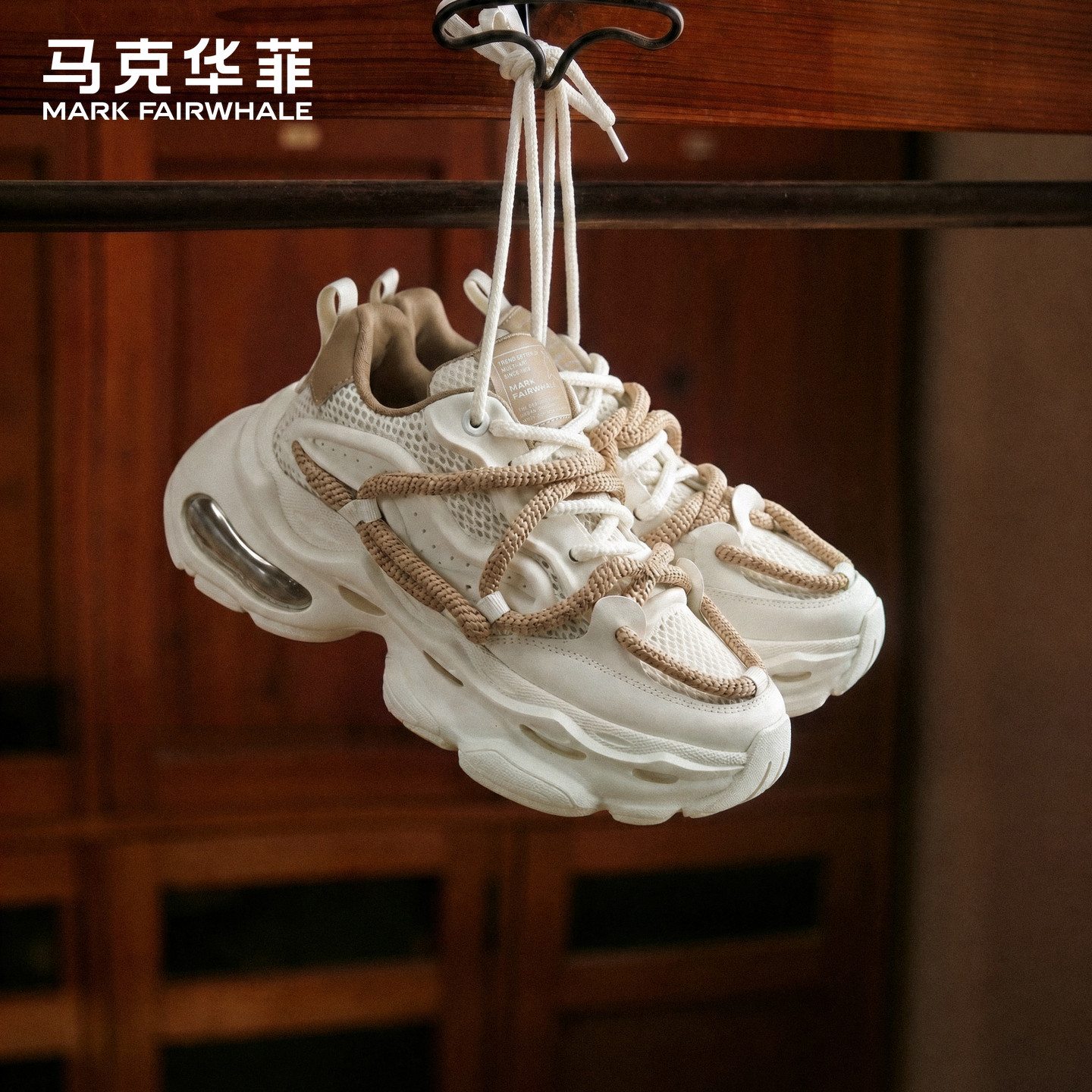 马克华菲厚底休闲运动老爹鞋男款图片