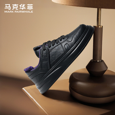 马克华菲黑色男士休闲百搭板鞋