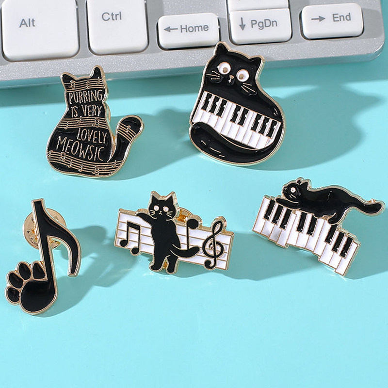 卡通黑猫钢琴胸针音符金属徽章可爱猫咪音乐会小礼物琴键礼品饰品
