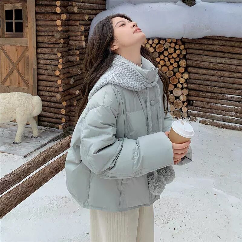 针织毛球帽羽绒服女短款2026冬季甜美加厚小个子保暖白鸭绒面包服