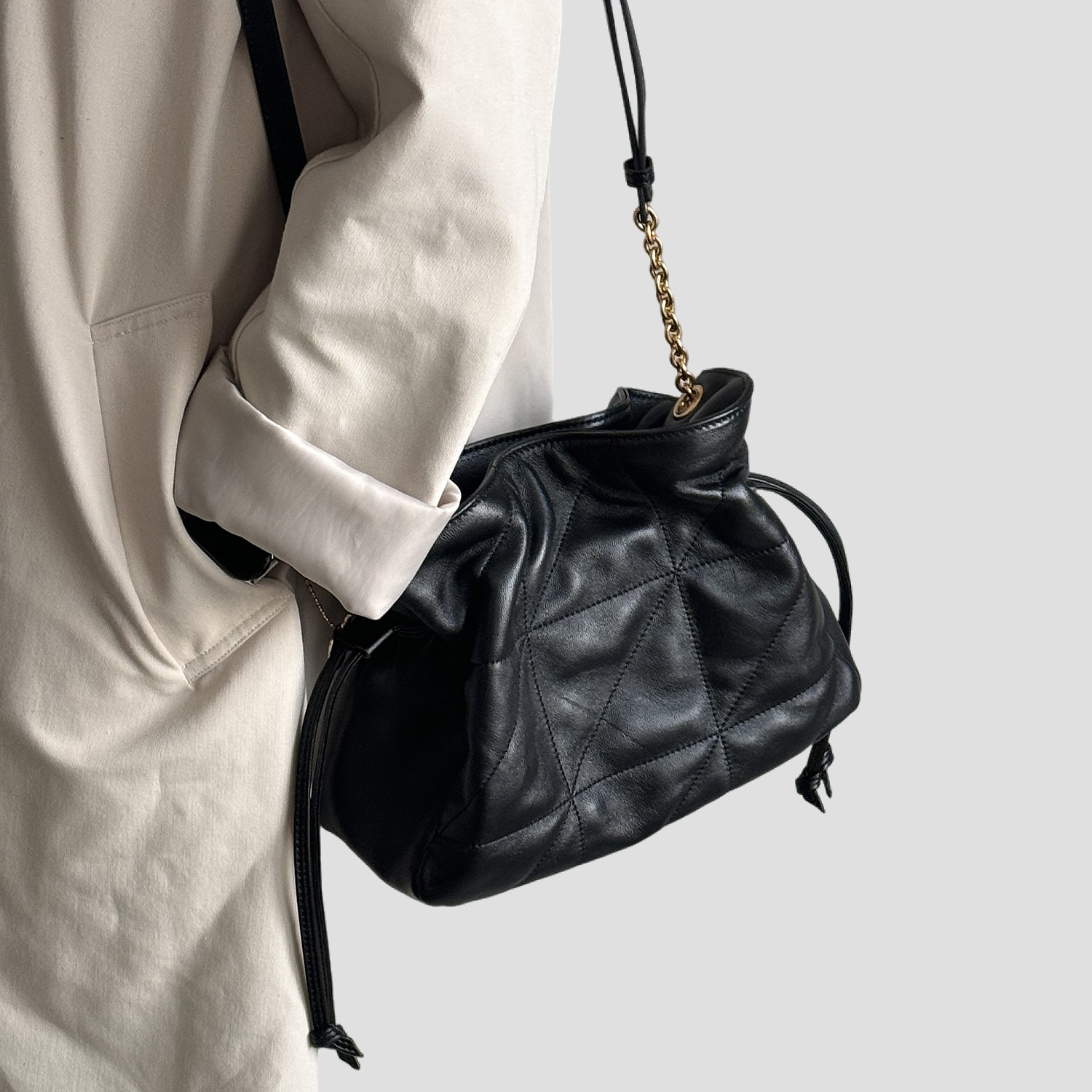 RANU小羊皮菱格福袋包复古时尚新款百搭简约女包单肩包抽绳水桶包