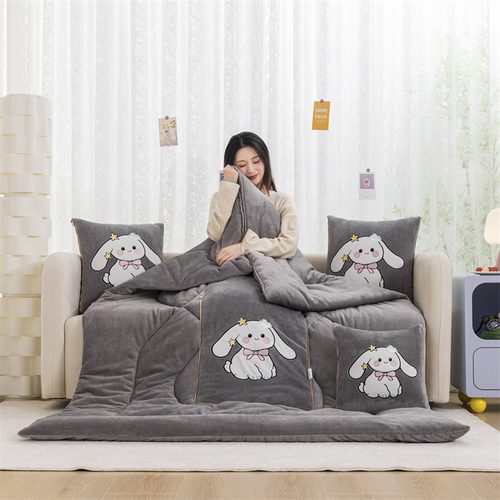 牛奶绒抱枕被子两用加厚保暖