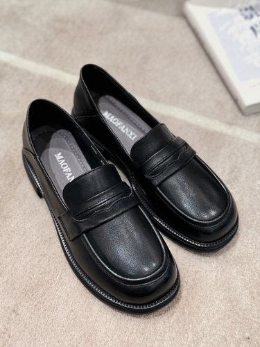 3208小皮鞋女高级感女英伦百搭小众厚底法式乐福鞋女小羊皮单鞋女