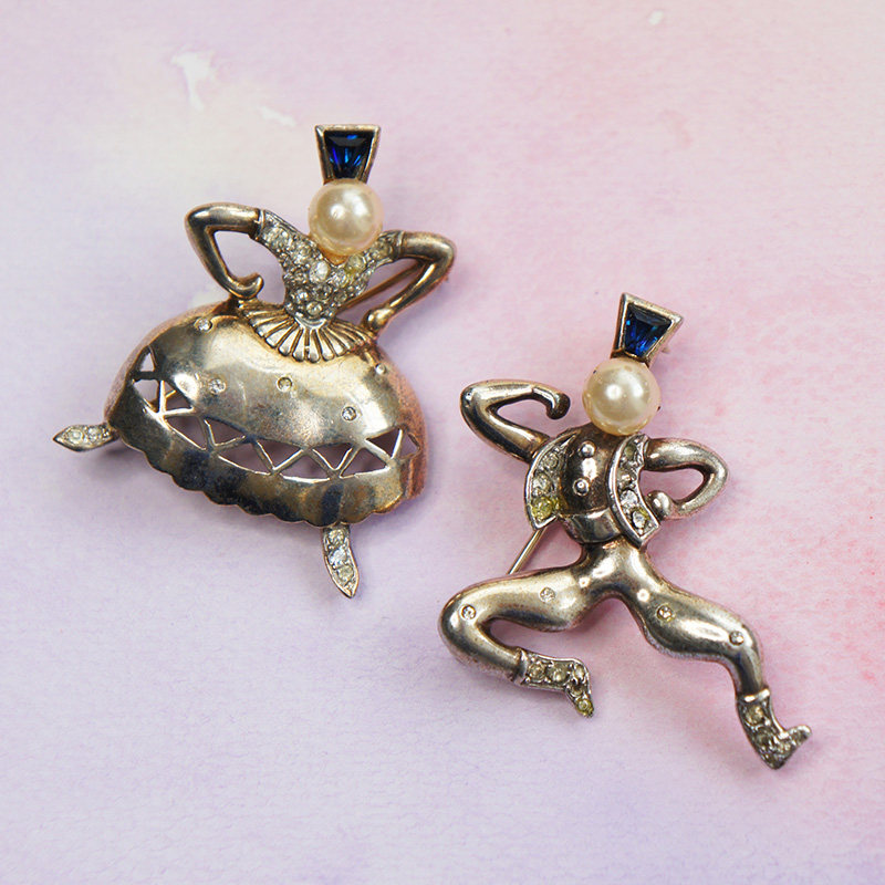 翠法丽半宝石银舞蹈胸针