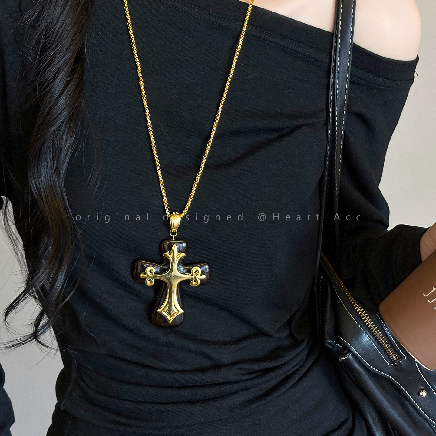 复古十字架吊坠项链女y2k甜酷辣妹长款毛衣链时尚轻奢高级感配饰