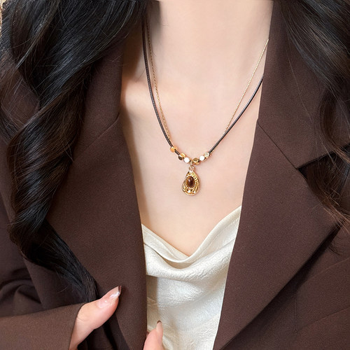 美拉德虎眼石双层项链女款2025新款复古毛衣链轻奢小众高级感配饰