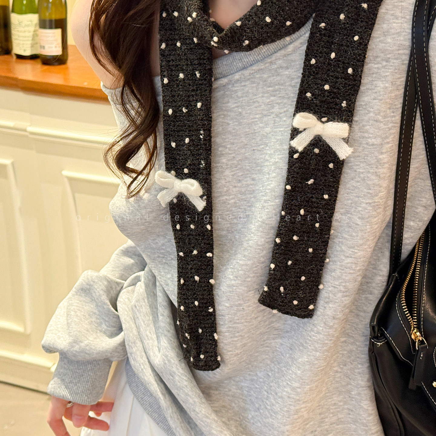 韩系氛围感波点蝴蝶结细条小围巾女秋冬复古护颈细窄围脖新款配饰