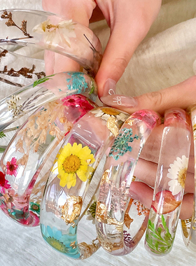 定格春天~亚克力雏菊干花手镯女森系彩色永生花镯子独特小众手饰