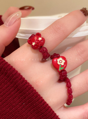 红色小花串珠戒指女2025新款超显白食指戒小众设计感卡通小熊指环