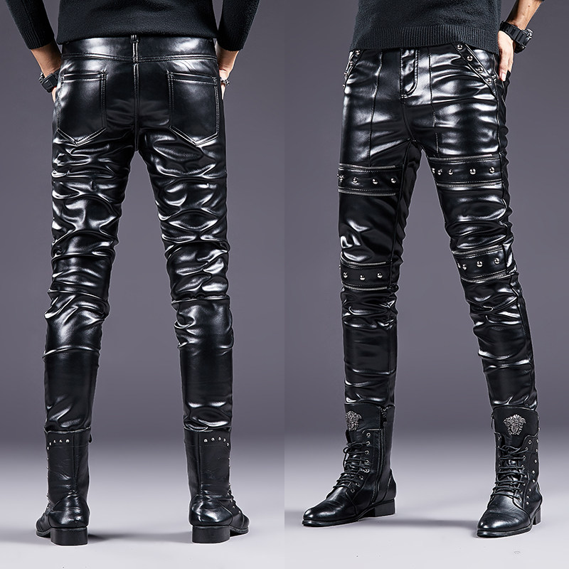 오토바이용 리벳과 지퍼가 달린 한국형 슬림 남성 가죽 바지 보온성과 방풍 기능이 있는 남성 가죽 바지 벨벳 작은 다리 바지 트렌디한 바지
