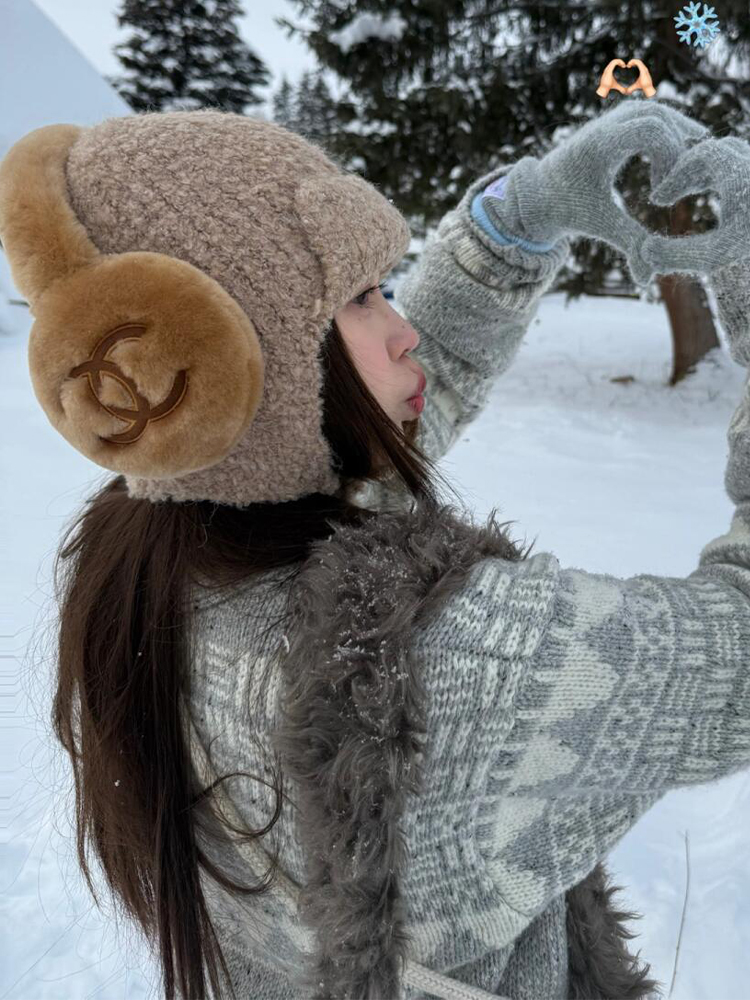 Lazy Style V-Neck Sweater Cardigan for Women, New Autumn and Winter Style, Puppy Jacquard Knitted Jacket, Retro Loose Thickeneded Top