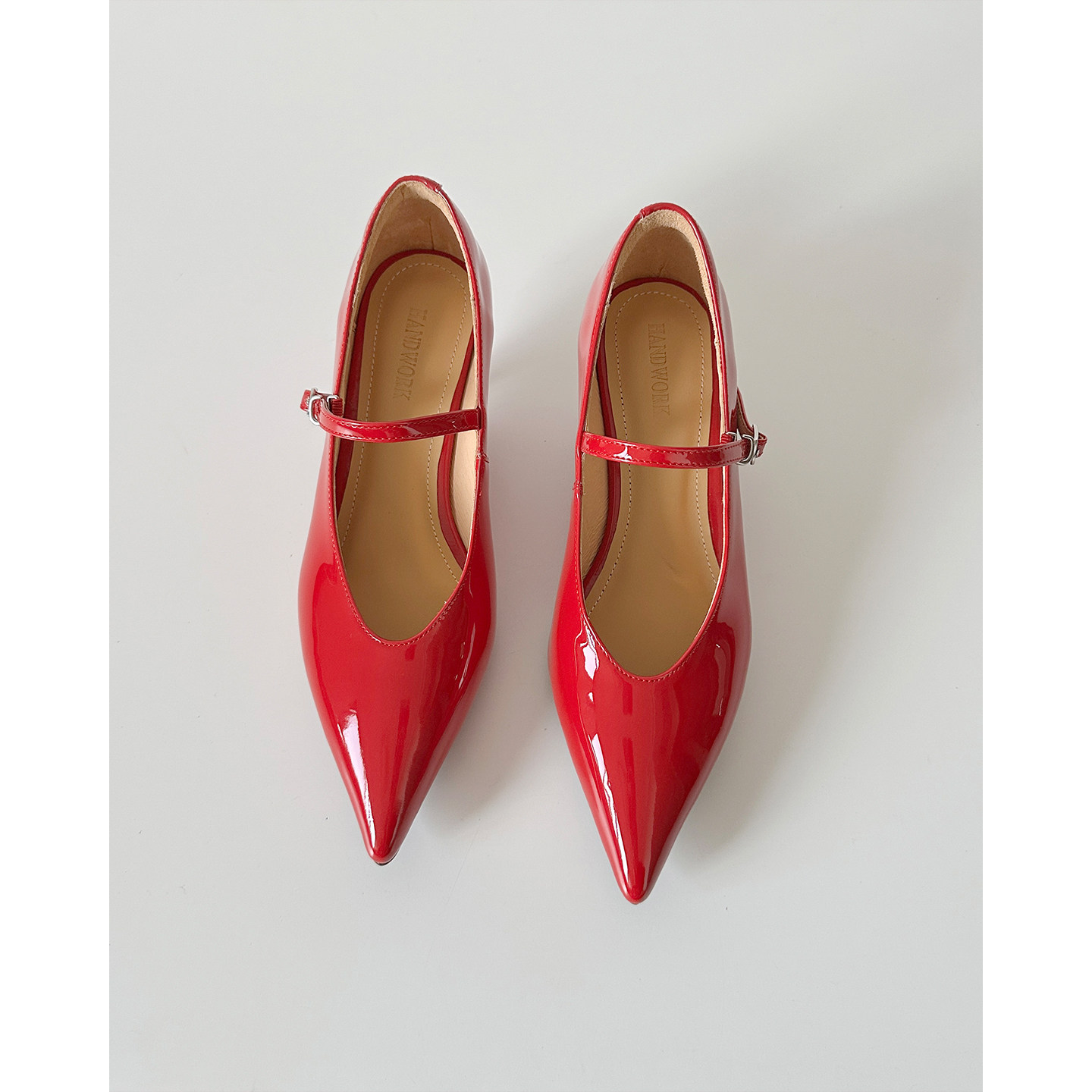 2026年新款红色婚鞋喜庆尖头浅口一字扣带真皮单鞋小个子增高显瘦,女鞋,玛丽珍鞋,淘宝优惠券,粉丝福利购,淘宝优惠卷