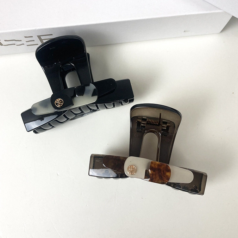 法式复古玳瑁色中号抓夹女气质高级感后脑勺盘发鲨鱼夹半扎发夹子