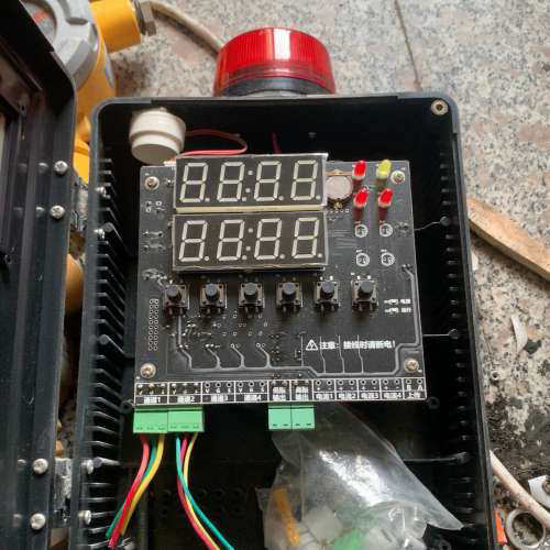 议价中安牌QD6000气体报警控制器，四路主机，带LED显示屏，议价