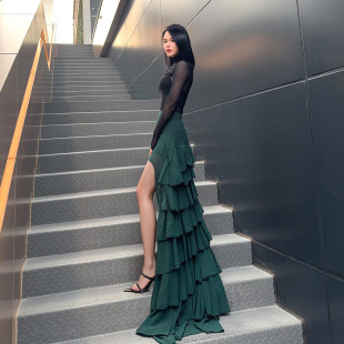 杨杨 不规则荷叶边半身裙女绿色中低腰走秀礼服拖尾长裙 树林同款