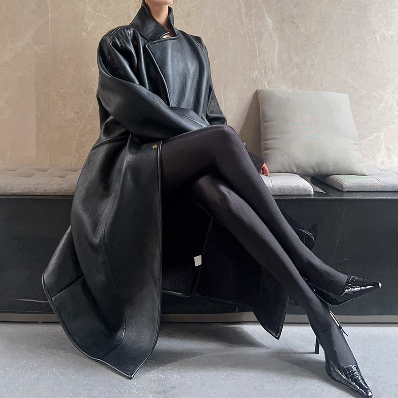 杨杨 高级感黑色长款羊羔毛加厚皮衣女冬季廓形皮毛一体风衣外套