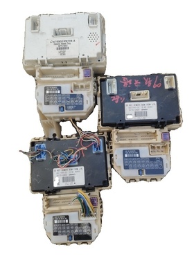 适用天语雨燕室内车身控制模块保险丝盒36770-56K80-56K20-56K50