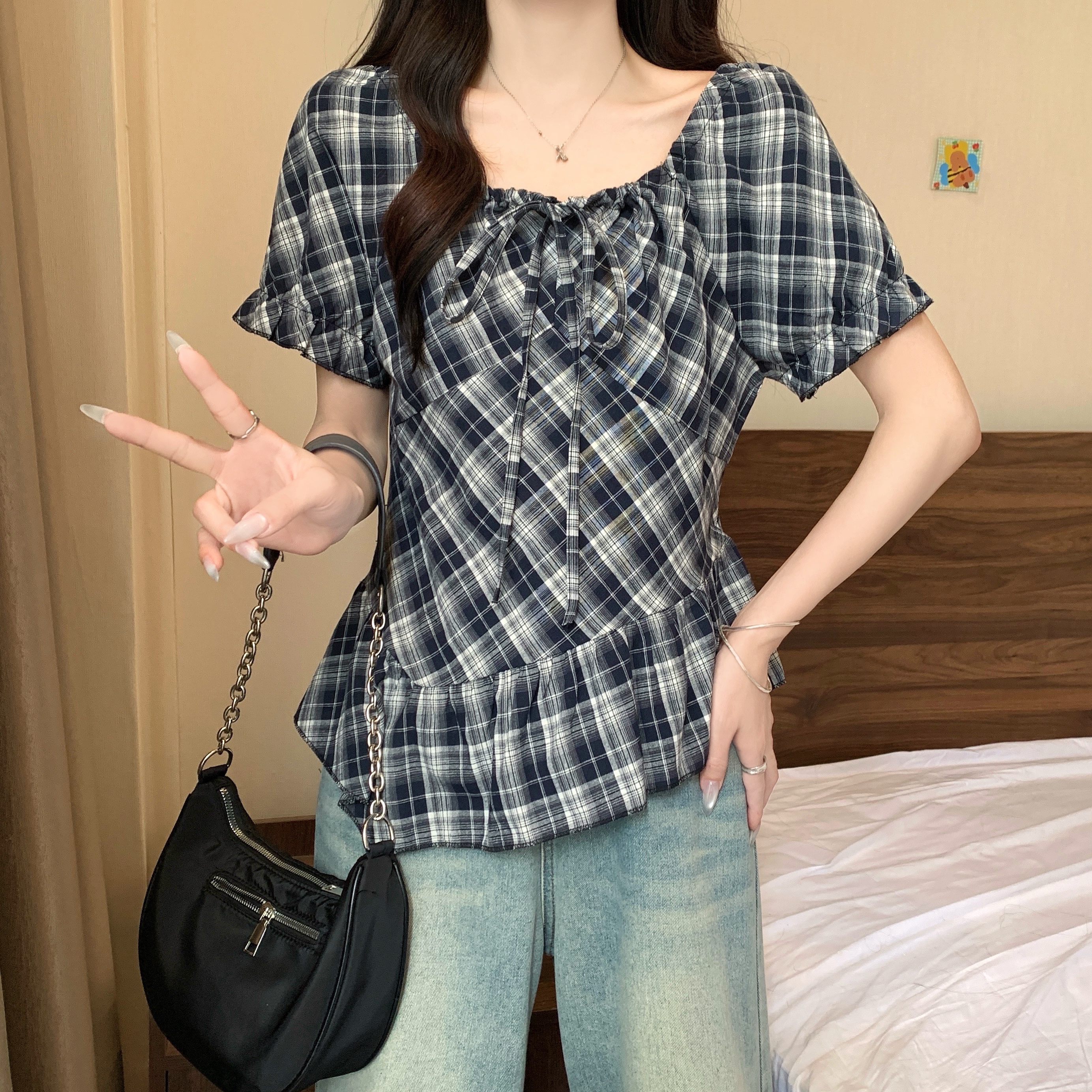 2025大码女装新款法式复古短袖衬衫不规则荷叶边小衫