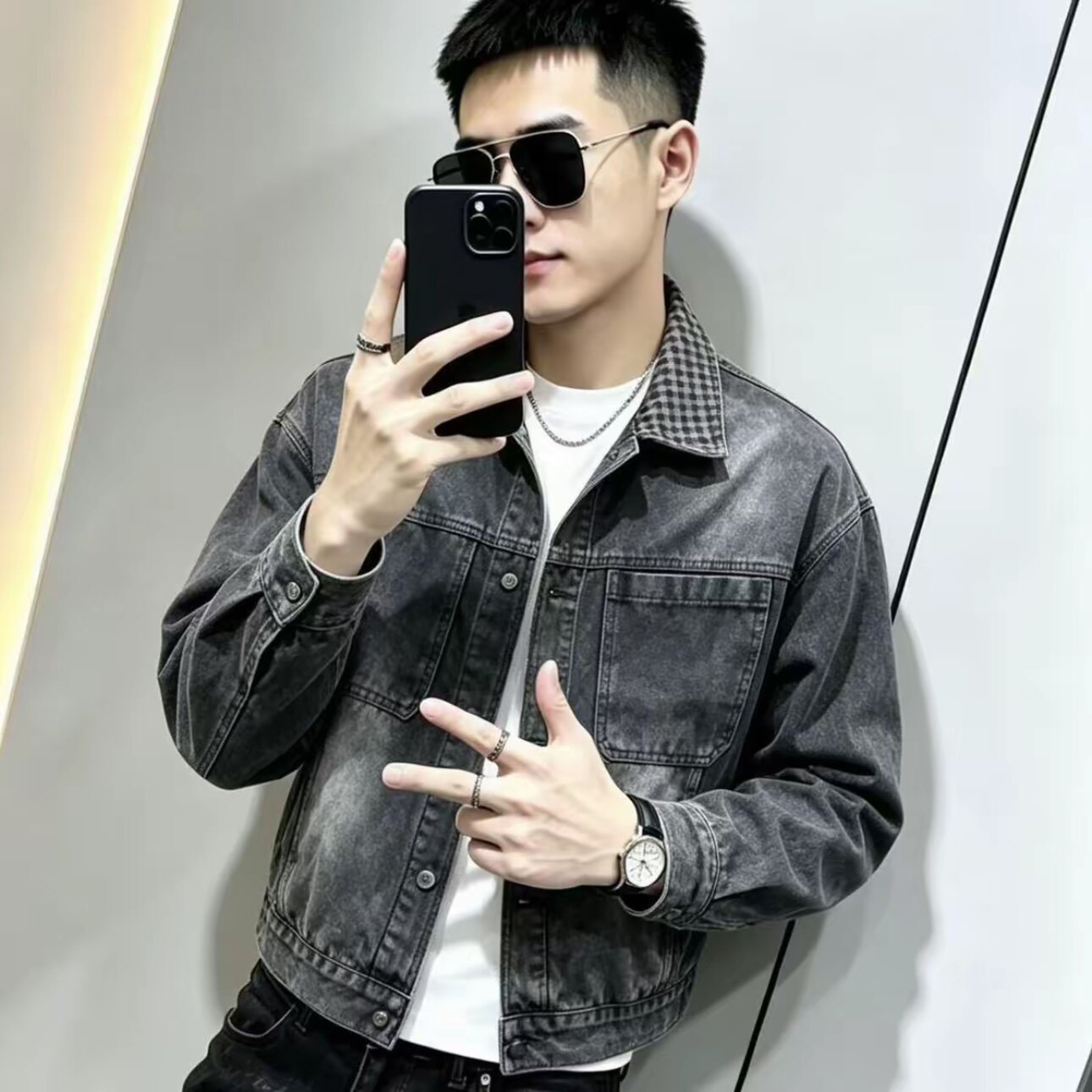 新款气质个性休闲风春秋款爆款牛仔男生外套修身显瘦时尚潮流帅气