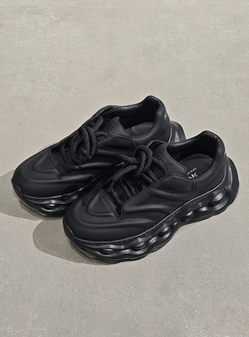 素拼男装新款休闲鞋男潮黑武士厚底软弹圆头高级SPCSS457007BM