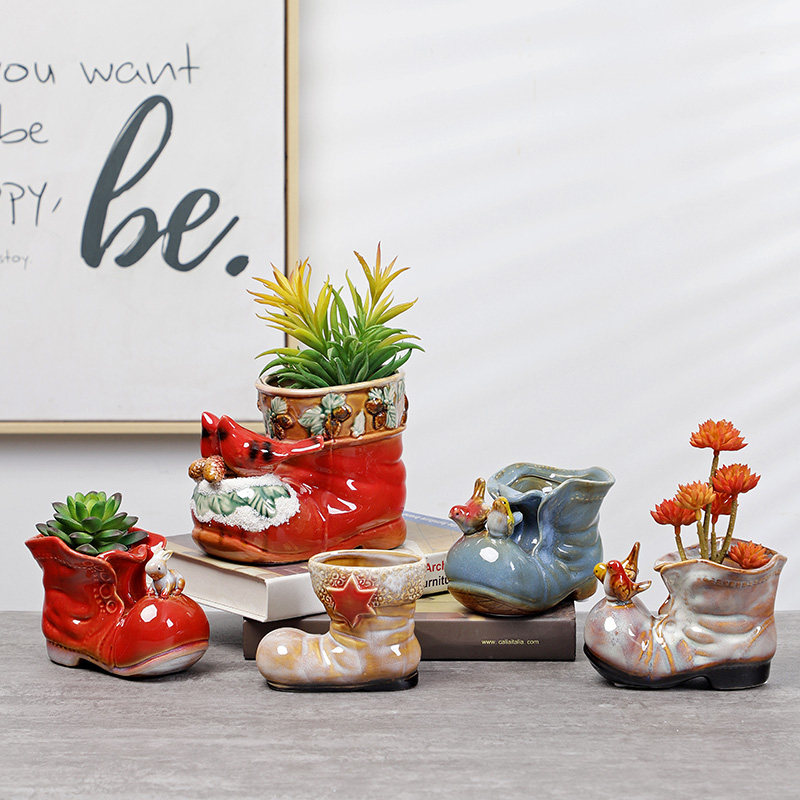 陶瓷红鞋子花瓶圣诞节装饰摆件高级感创意插花桌面化妆刷收纳摆件,家居饰品,桌面摆件,淘宝优惠券,粉丝福利购,淘宝优惠卷