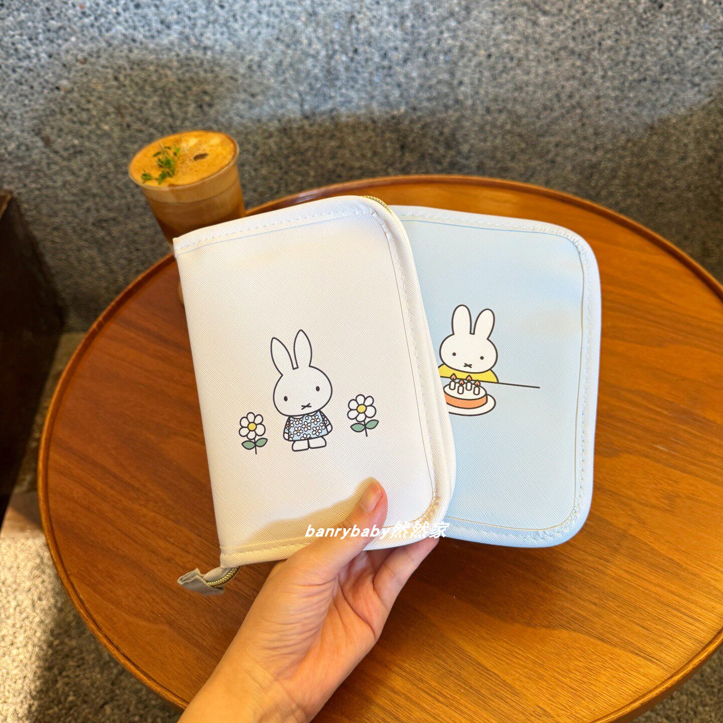 日系可爱卡通兔子多卡位证件包旅行便携卡包护照包多功能手账包