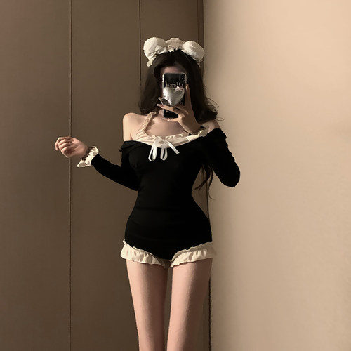 保守甜美女连体泳衣显瘦纯欲风