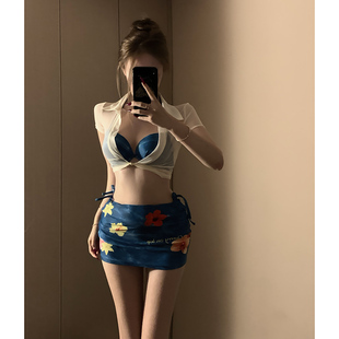 原创新款 比基尼四件套分体泳衣女性感纯欲高级感钢托聚拢度假温泉