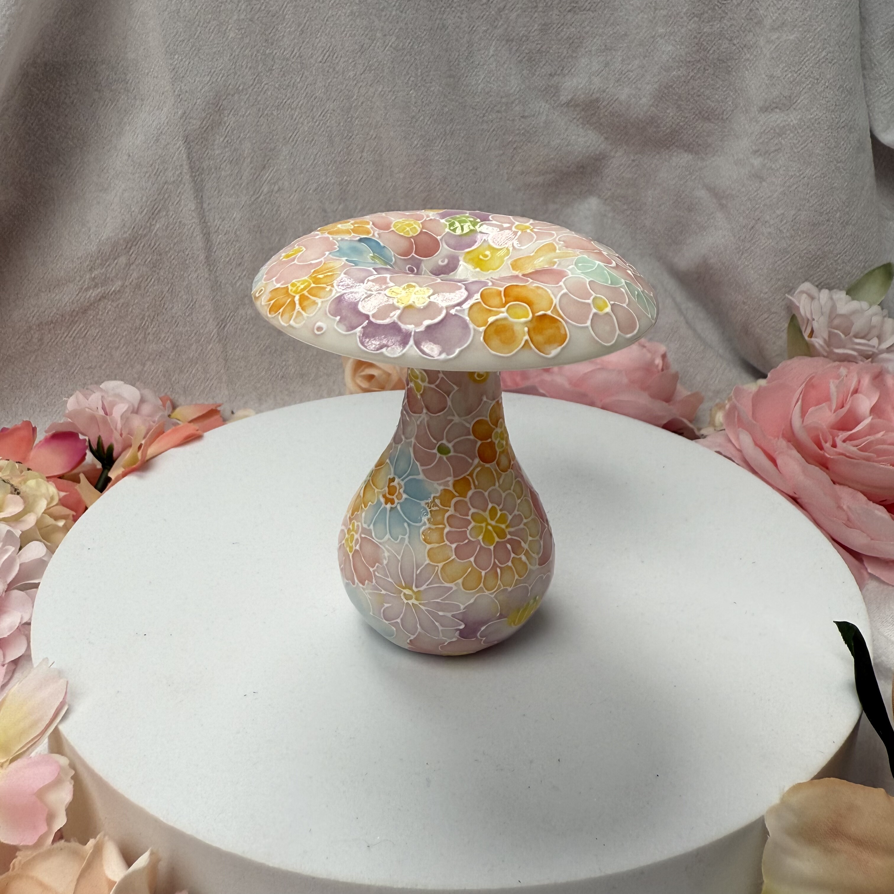 景德镇陶瓷手绘立体浮雕万花蘑菇小花瓶摆件轻奢精致伴手礼闺蜜