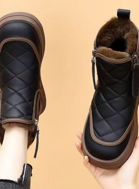 东北雪地靴女款2024新款冬季加绒加厚保暖妈妈棉靴中老年人大棉鞋