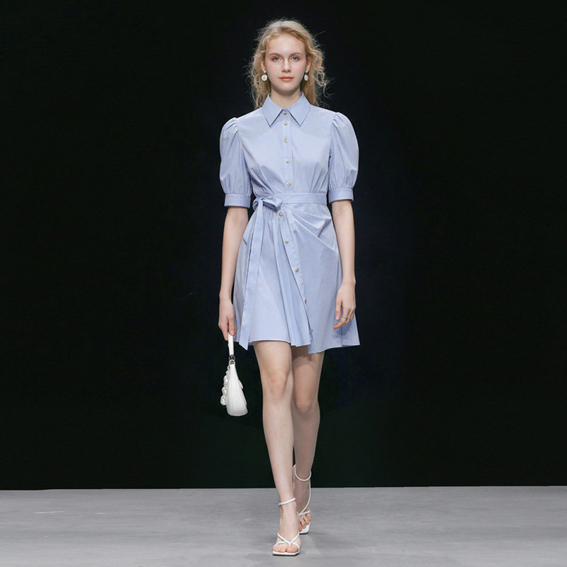 2026年夏季新款翻领短袖不规则褶皱收腰a字条纹衬衣连衣裙