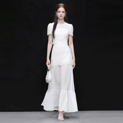 2025夏季新款气质钻条圆领泡泡袖蕾丝上衣+高腰蕾丝拼接雪纺半裙