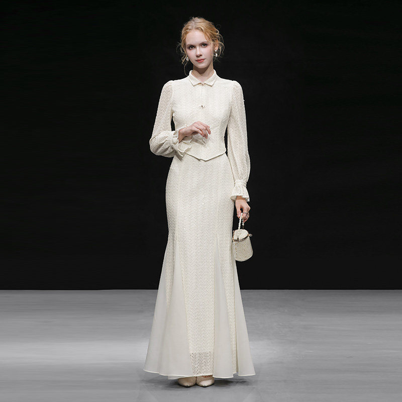 2026春季新款立领灯笼袖收腰蕾丝上衣+高腰包臀开衩鱼尾长裙套装