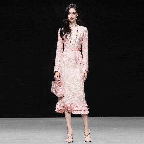 2025秋冬季气质圆领粗花呢珠片蝴蝶结收腰木耳边开衩连衣裙女
