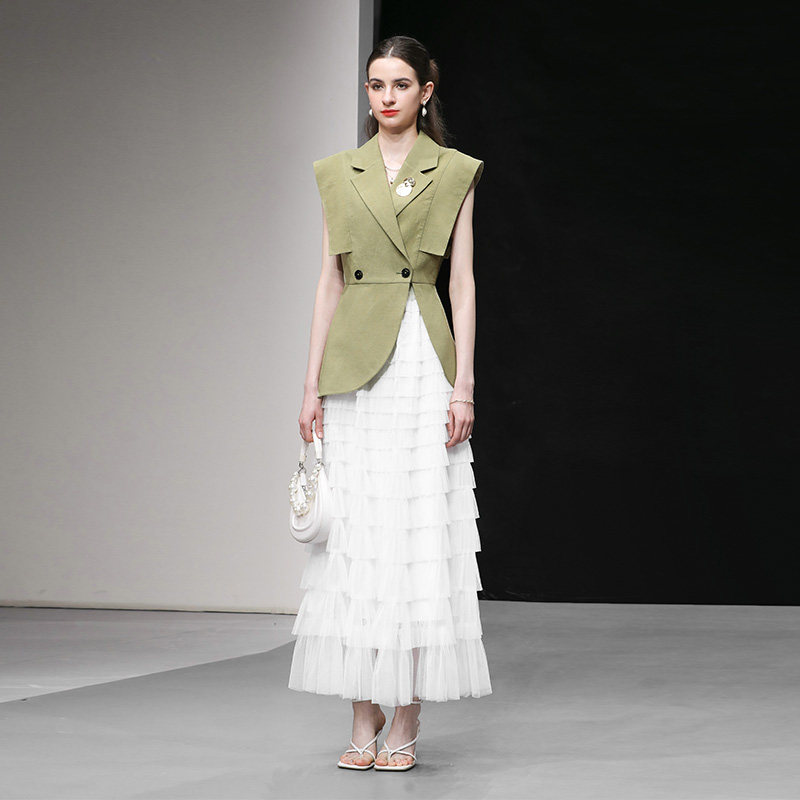 2026夏季新款时尚通勤设计感无袖棉麻西装高腰大摆网纱蛋糕裙套装