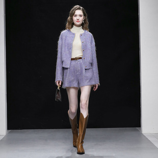 2025冬新款都市通勤圆领毛感针织外套+高腰阔腿短裤驼绒针织套装