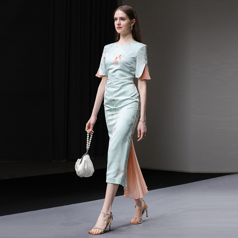 2026夏季新款新中式国风提花印花拼接欧根纱修身铅笔型连衣裙