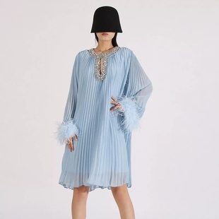 2025现货欧美名媛风百褶短裙重工镶钻设计感拼接羽毛短款连衣裙女