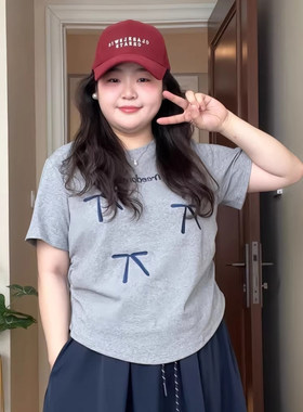 大码女装灰色蝴蝶结刺绣正肩短袖t恤女夏季新款胖mm显瘦韩系上衣