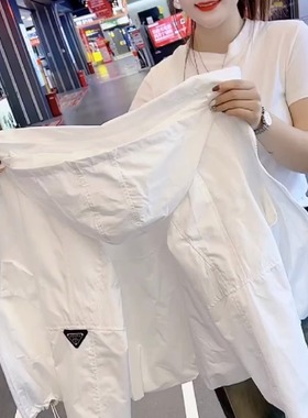 清仓捡漏专柜撤回~大码女装白色外套女春夏冲锋衣休闲短款风衣女