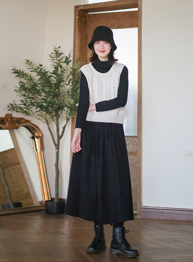 2025新款女裙子 秋冬纯棉碎花半身裙 黑色中长款半裙显瘦百搭长裙