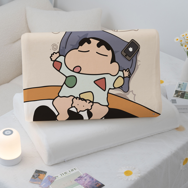 蜡笔小新乳胶枕套牛奶绒亲肤透气不褪色学生可拆儿童枕头套30*50