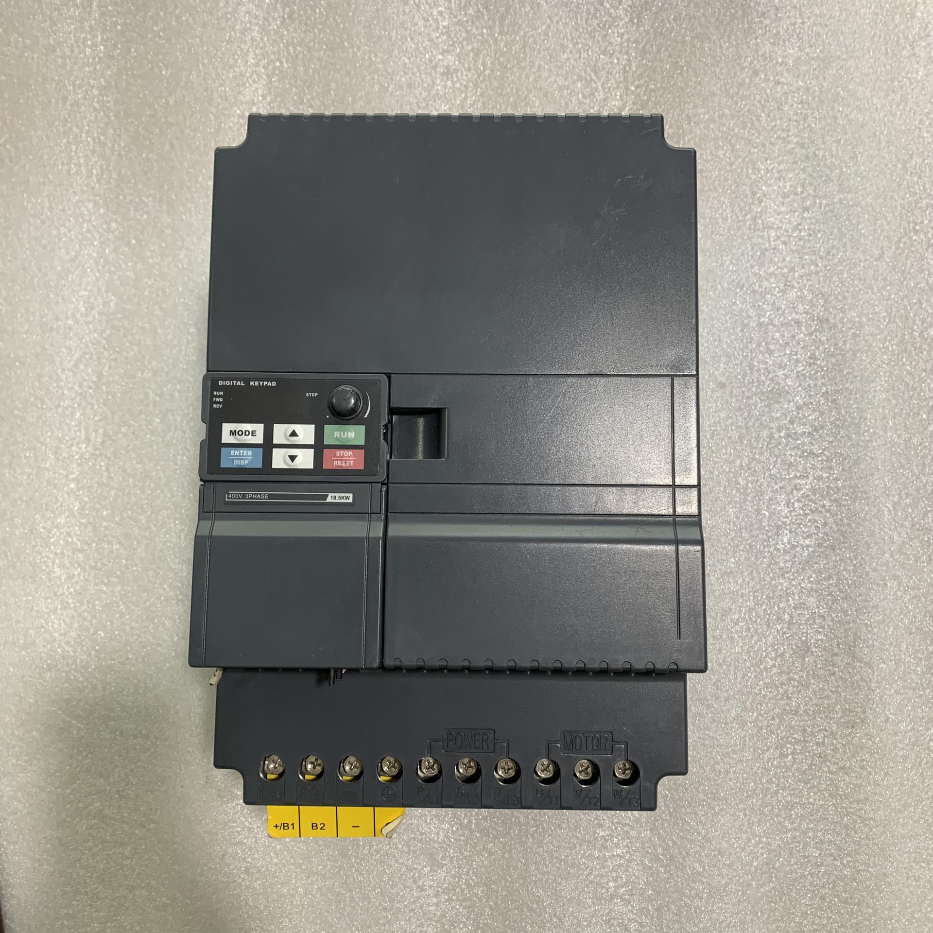 【议价】拆机众辰变频器185KW成色如图H2400S0018P质