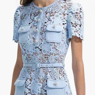 富家千金宫廷风浅蓝色重磅蕾丝修身显瘦圆领短款连衣裙子流行爆款