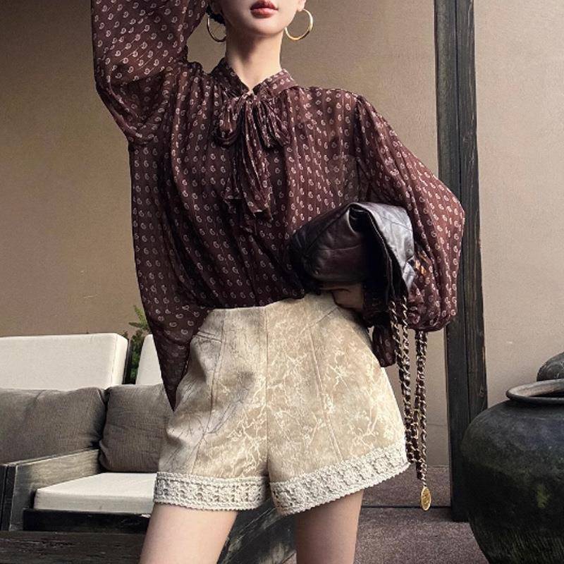 2025秋【钟灵】复古小众印花衬衫上衣女秋季法式飘带减龄洋气衬衣