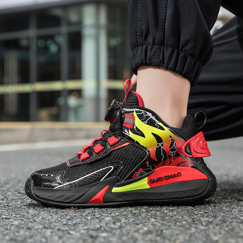 儿童篮球鞋男童鞋子2026春秋款网面透气男孩运动鞋小学生黑色耐脏