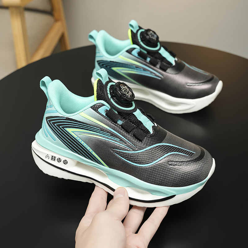 男童跑步鞋秋冬专业皮面防水6竞速7儿童运动鞋8中大童男鞋9岁学生