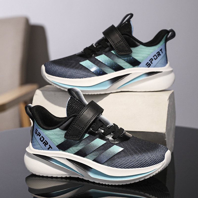 男童鞋2026春季新款网面透气运动鞋男孩轻便软底跑步鞋中大童减震