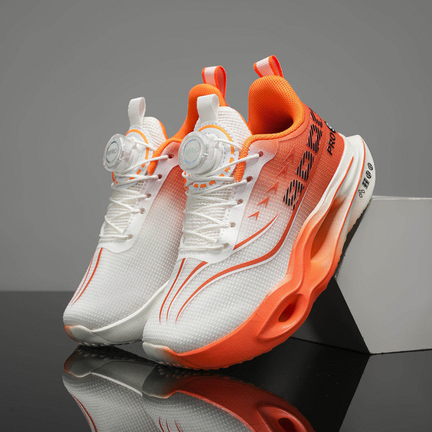 男童跑步鞋软底儿童运动鞋小学生网面透气防滑中大童轻便减震赤兔